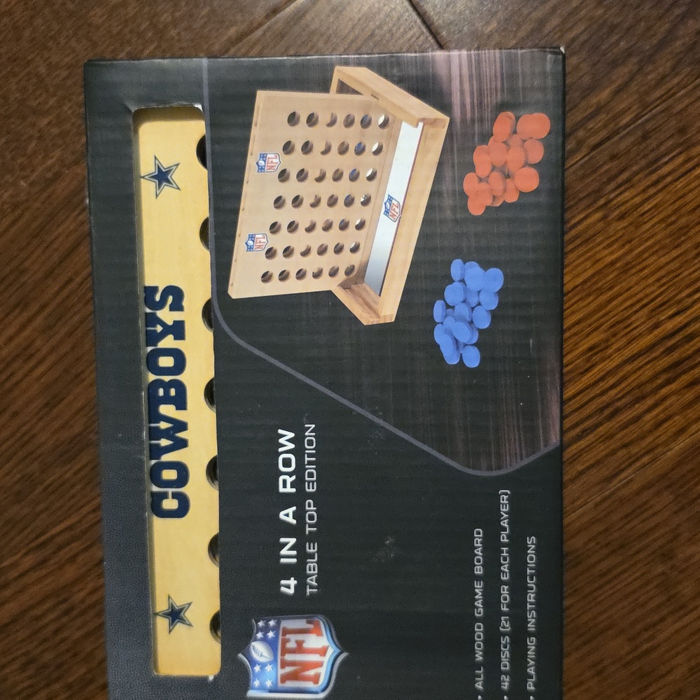 SET OF 2 NFL GAME BOARDS Texans Mini Cornhole and Cowboys Game Set - Picture 4 of 10